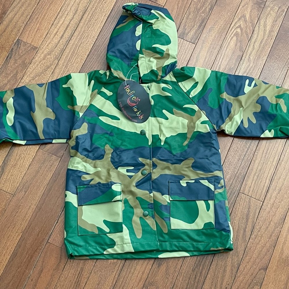 New Little Boys Foxfire for Kids Green Camo Raincoat Size 2T